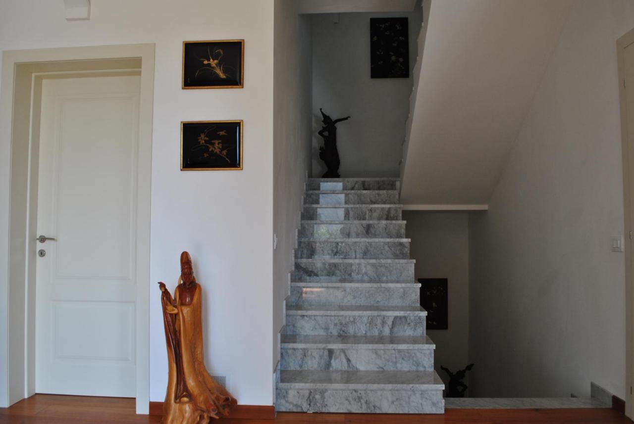 Villa Bianca A Few Steps By The Sea With Exclusive Garden & Jacuzzi Livorno Ngoại thất bức ảnh